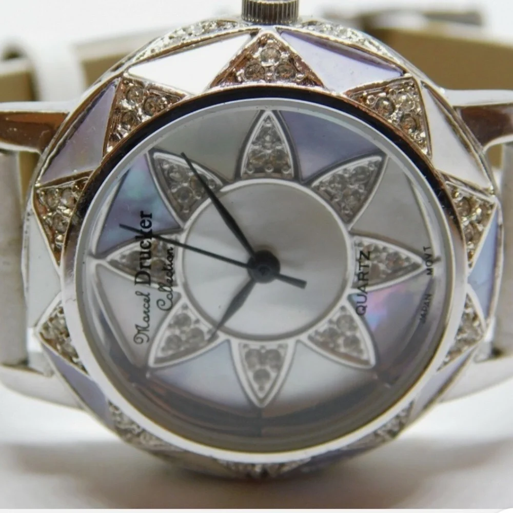 Vintage Marcel DruckerChic White and Silver Women's Watch